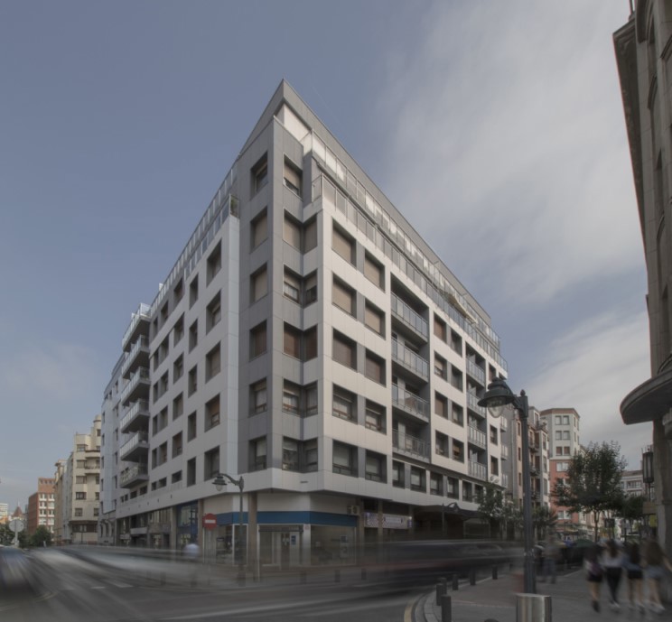 La Rehabilitación_fachada edificio Bilbao_EQUITONE
