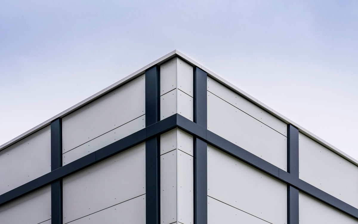 EQUITONE Facade Panels: Pioneering Sustainability in Nij Smellinghe Renovation