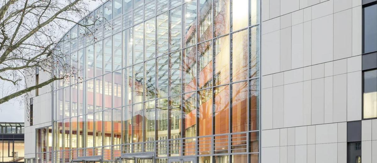 vorgehängte hinterlüftete Fassade