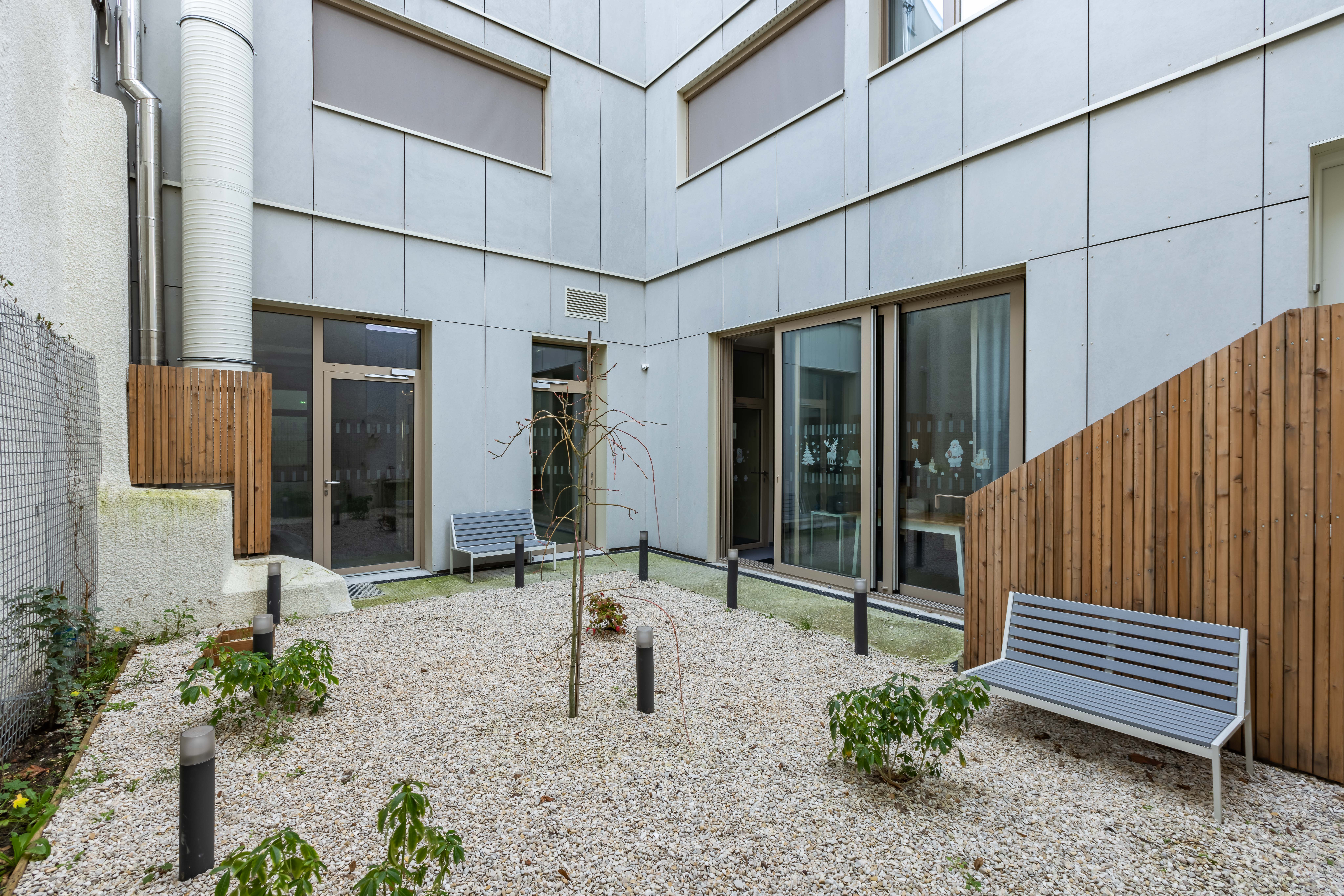 Construction bois hors site d'un ensemble immobilier de 36 logements collectifs et 1 maison d’hôte | Paris