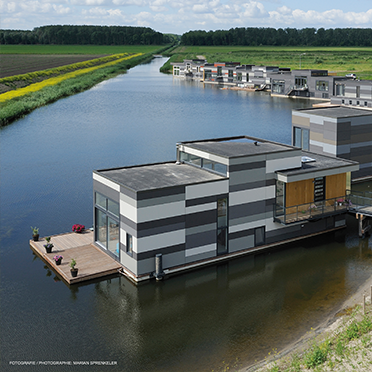 Drijvende woningen met EQUITONE 