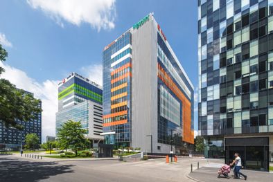 Green Court, clădire de birouri, București, EQUITONE [tectiva] TE90