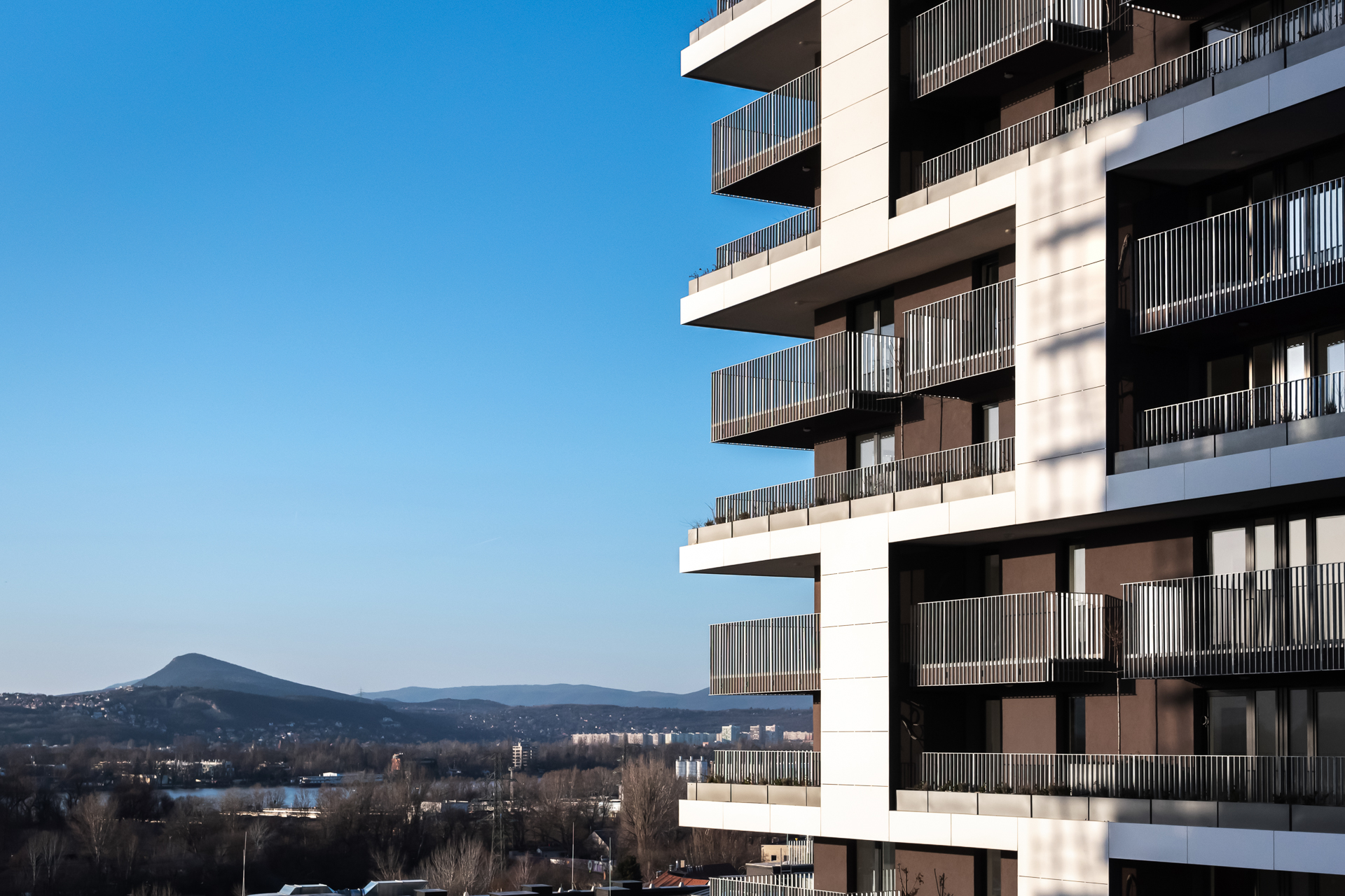 Cut Costs, Not Corners: A Better Façade Alternative
