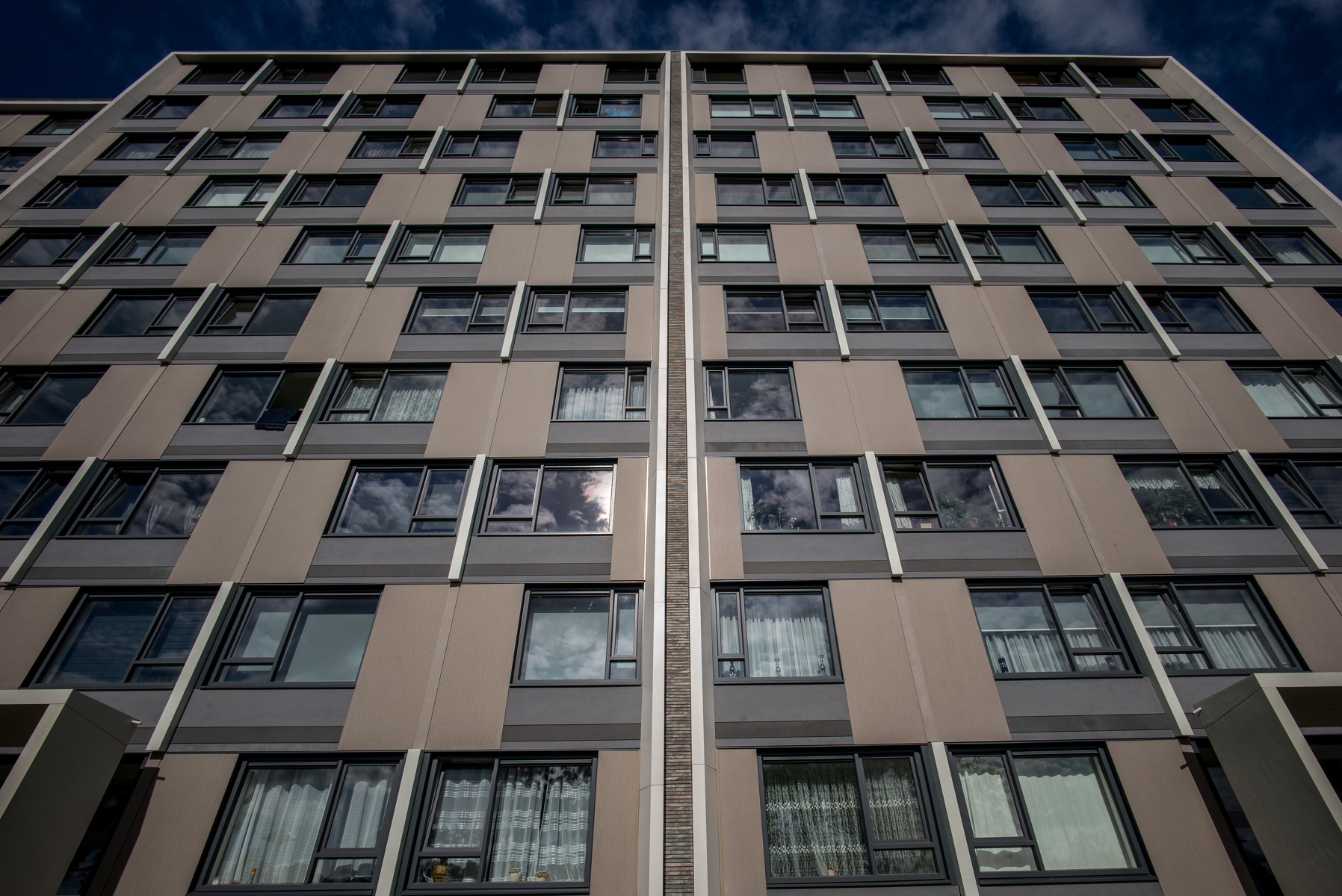 Sustainable Transformation: The ACA Flats in Utrecht-Overvecht by DOOR Architecten