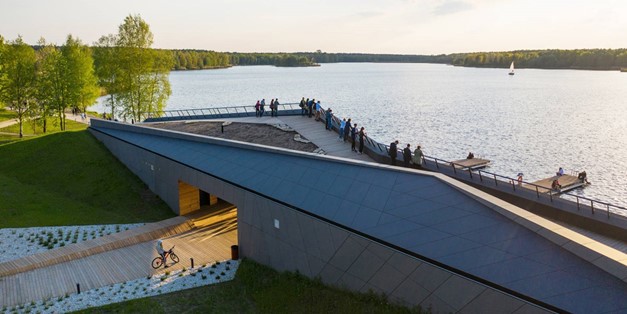 Le MOSM Canoe Centre avec façade EQUITONE, finaliste au titre de bâtiment de l’année 2021  
