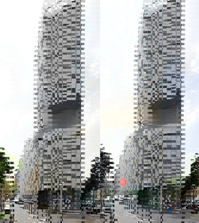 Centrul de Artă FRAC din Marsilia – Fațadă unică