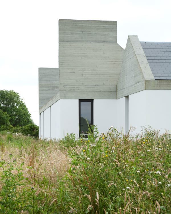 Building Of The Month - October 2015 - Leagaun House