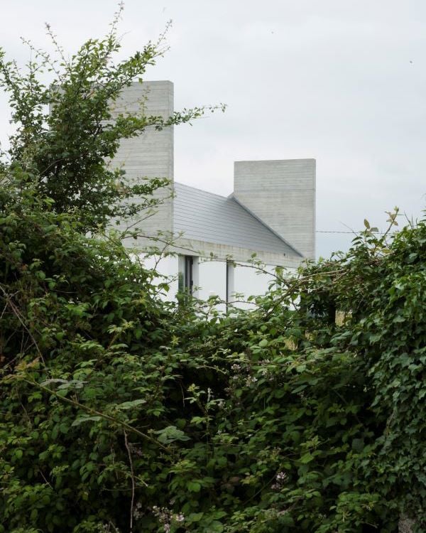 Building Of The Month - October 2015 - Leagaun House