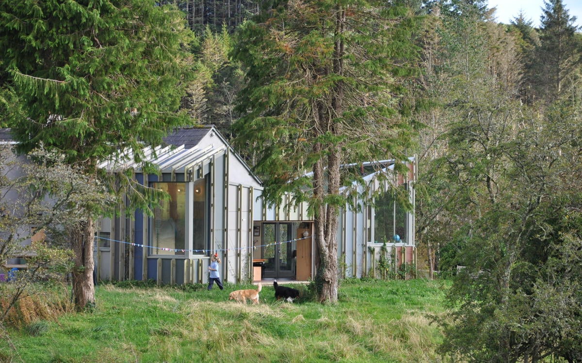Building Of The Month - May 2016 - Butterfly House