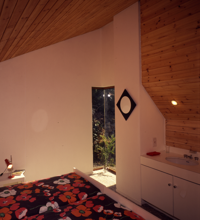 Building Of The Month - August 2017 - Holiday House