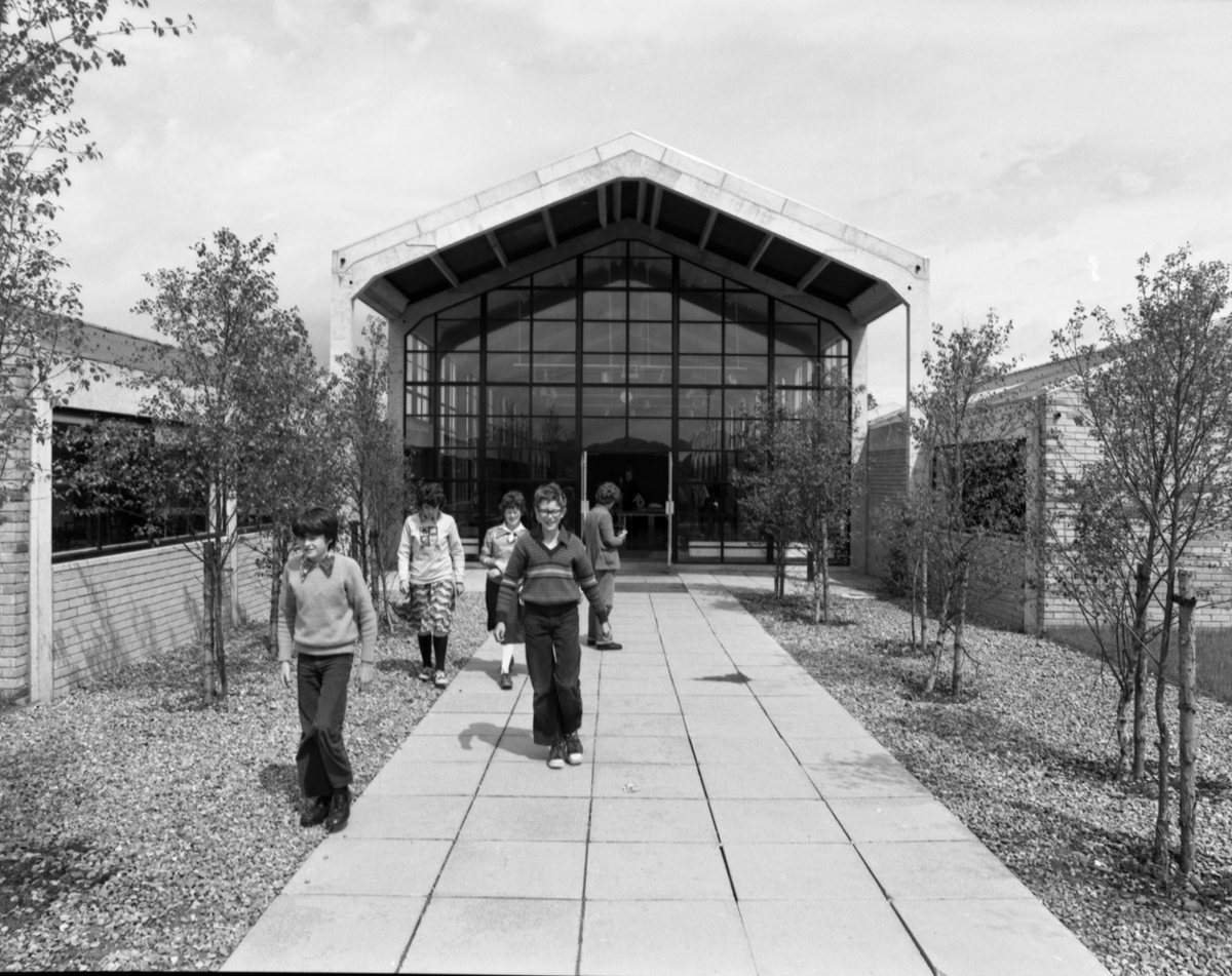Building Of The Month - October 2017 - St. Brendan’s Community School