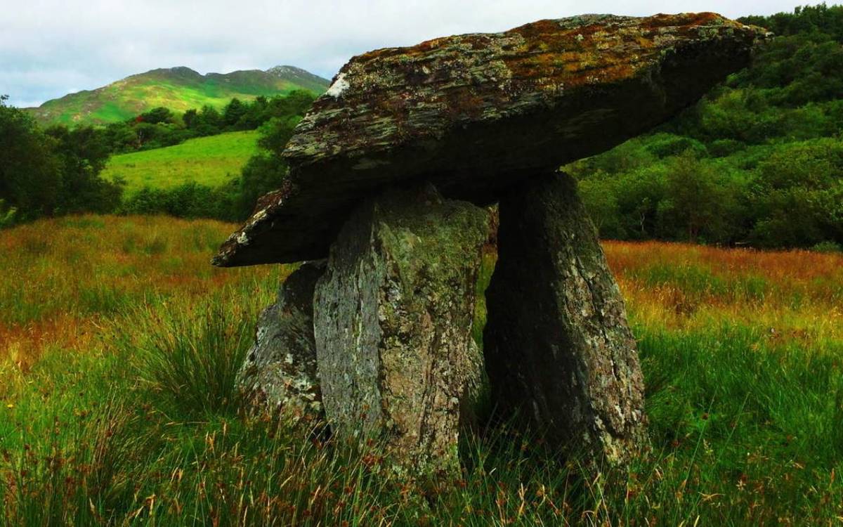 Building Of The Month - Dolmen House - December 2019