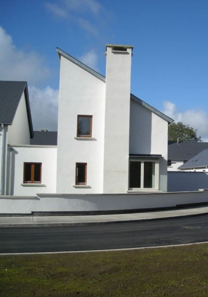 Building Of The Month - Boreen Bradach - October 2019