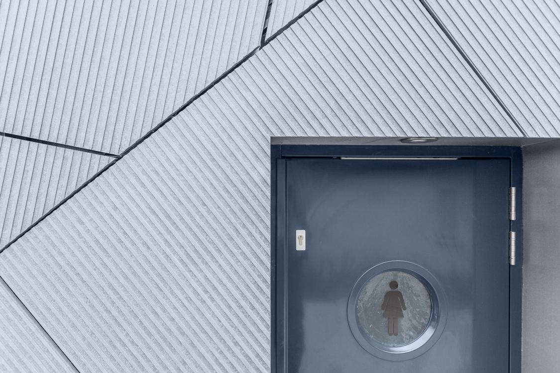 cahir-toilets-equitone2