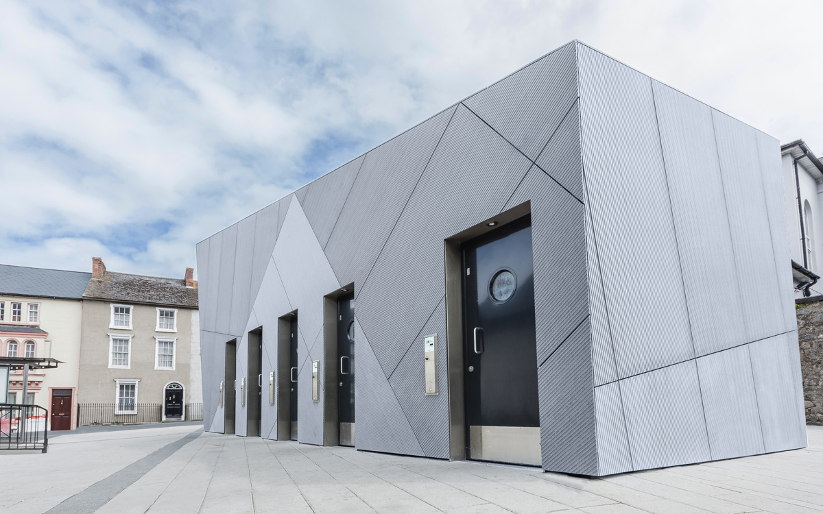 Cahir Toilets 2.jpg