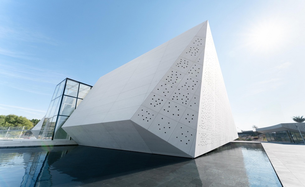 Design sem limites: fachadas singulares com painéis de fibrocimento EQUITONE