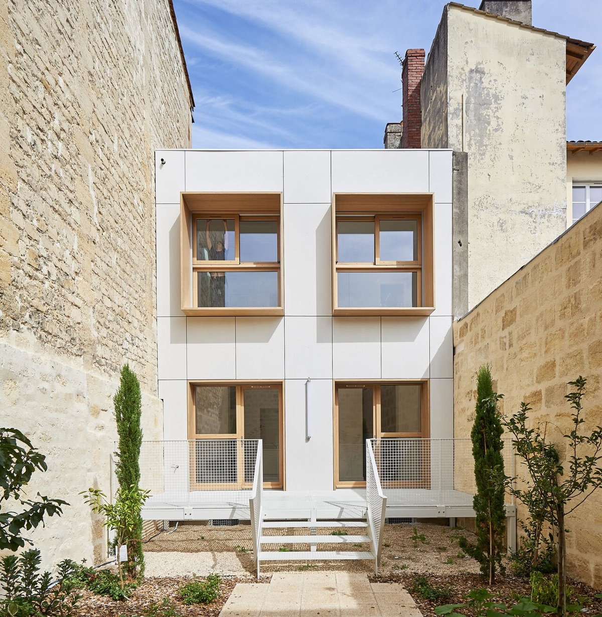 Rénovation d'un immeuble en pierre à Bordeaux