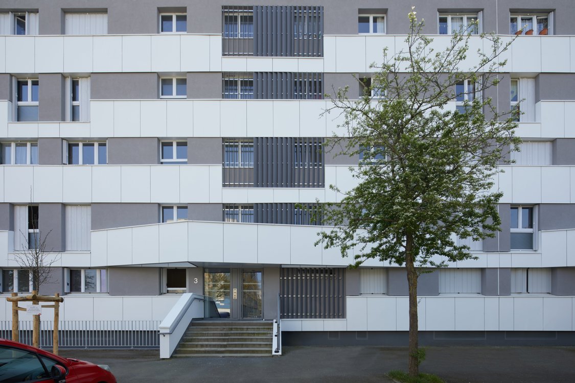 Renovatie van 368 woningen in Caen voor thermische isolatie.