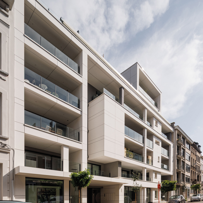 Grondige renovatie van appartementsgebouw Balmoral in Brussel