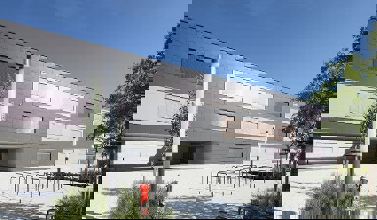 Școală în Dachau – Un Design Impresionant