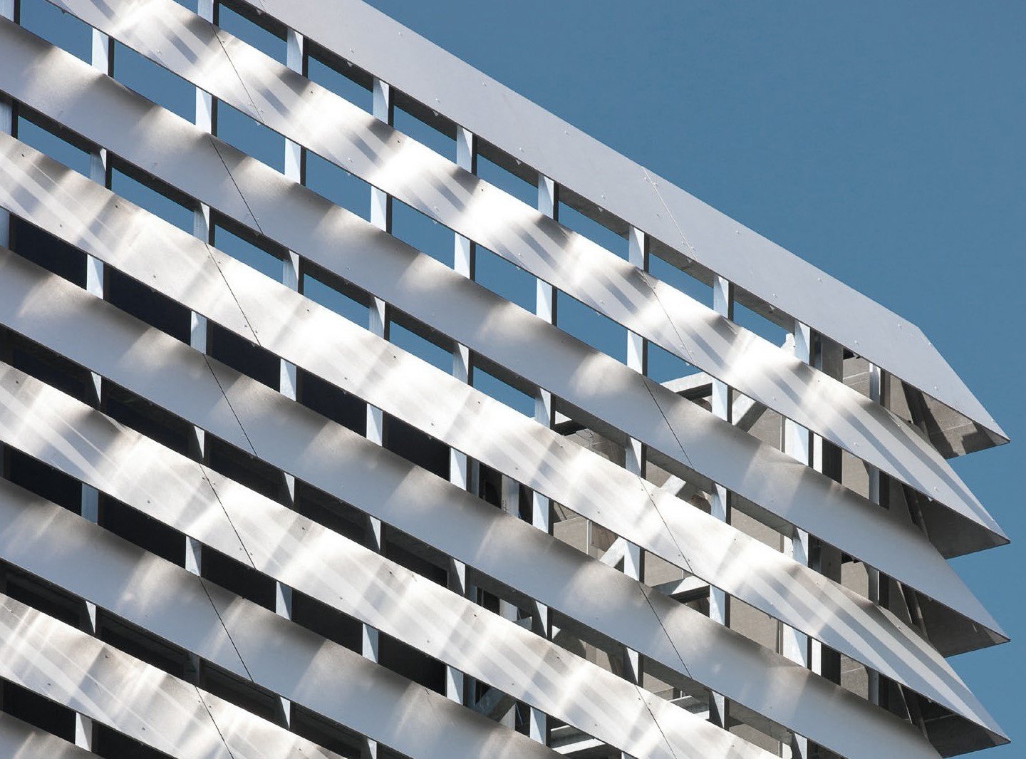 Brise soleil og skodder
