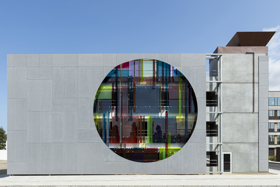 Hydra Parking House
