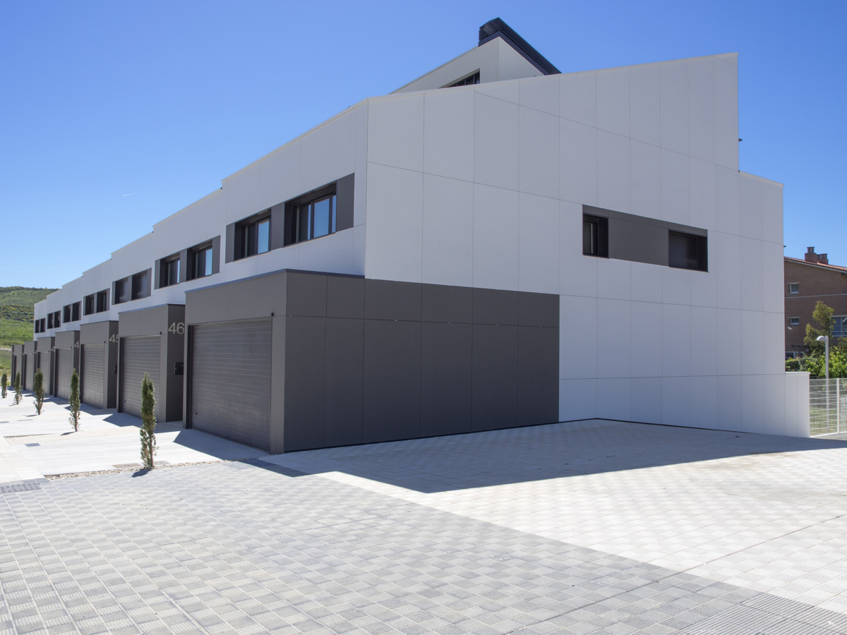 wall cladding panels
