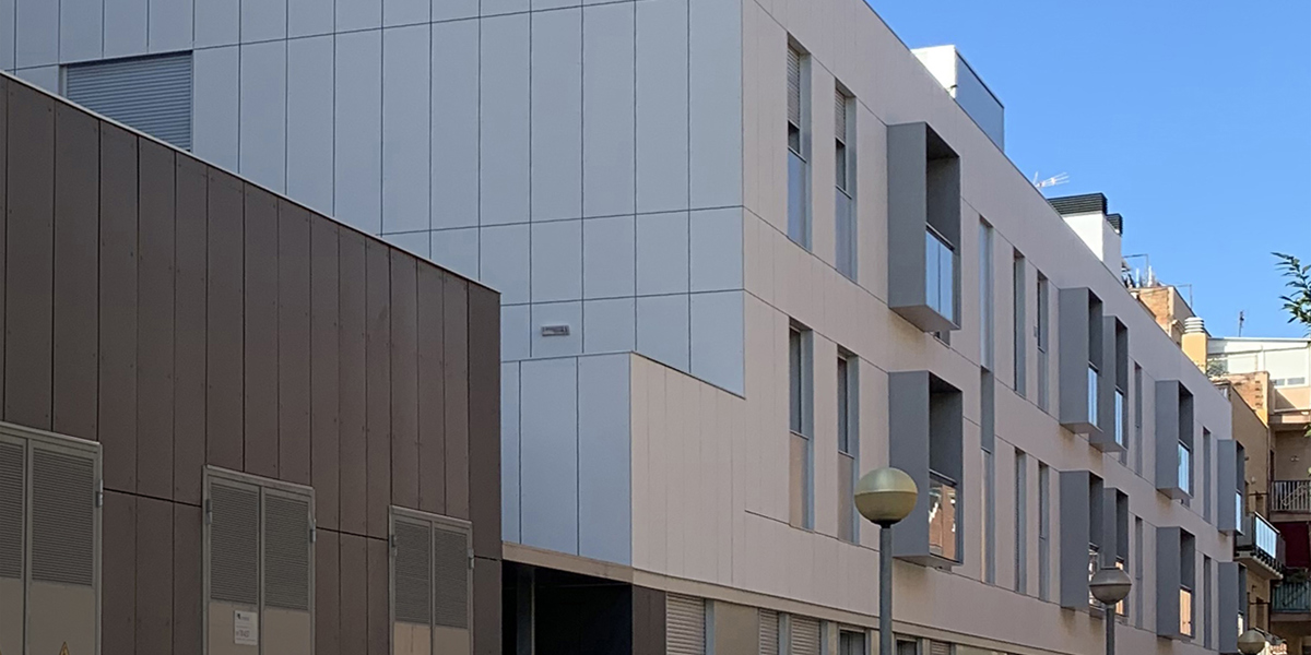 Edificio 71 viviendas, Cornella - EQUITONE