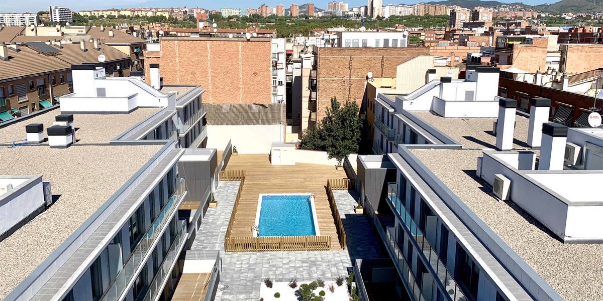 Edificio 71 viviendas, Cornella - EQUITONE