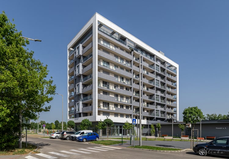 Példaértékű székesfehérvári lakópark fejlesztés EQUITONE burkolattal