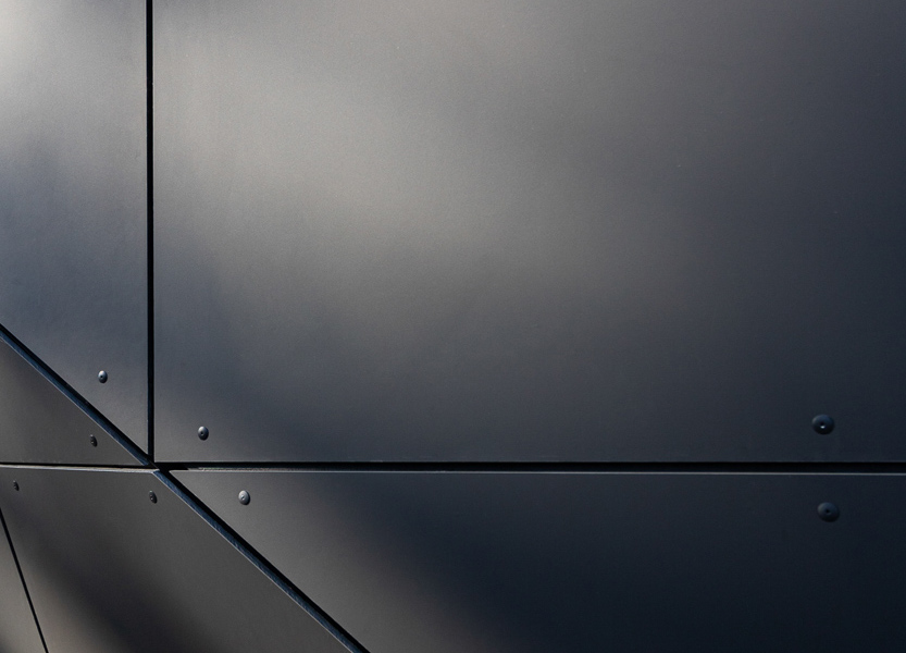 Lexus Faro EQUITONE