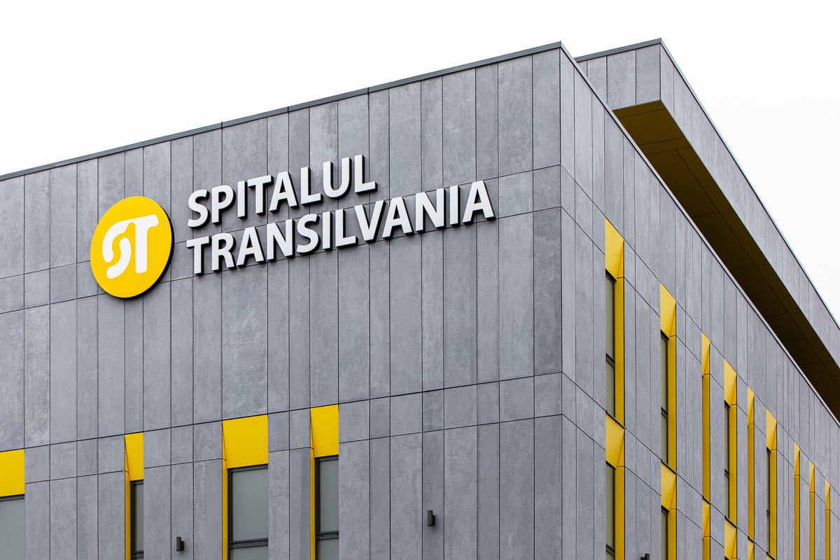 MODEL NOU DE ARHITECTURĂ  ȘI INFRASTRUCTURĂ MEDICALĂ: SPITALUL TRANSILVANIA  DIN CLUJ-NAPOCA